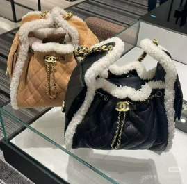 Picture of Chanel Handbags 2 _SKUfw239825429fw